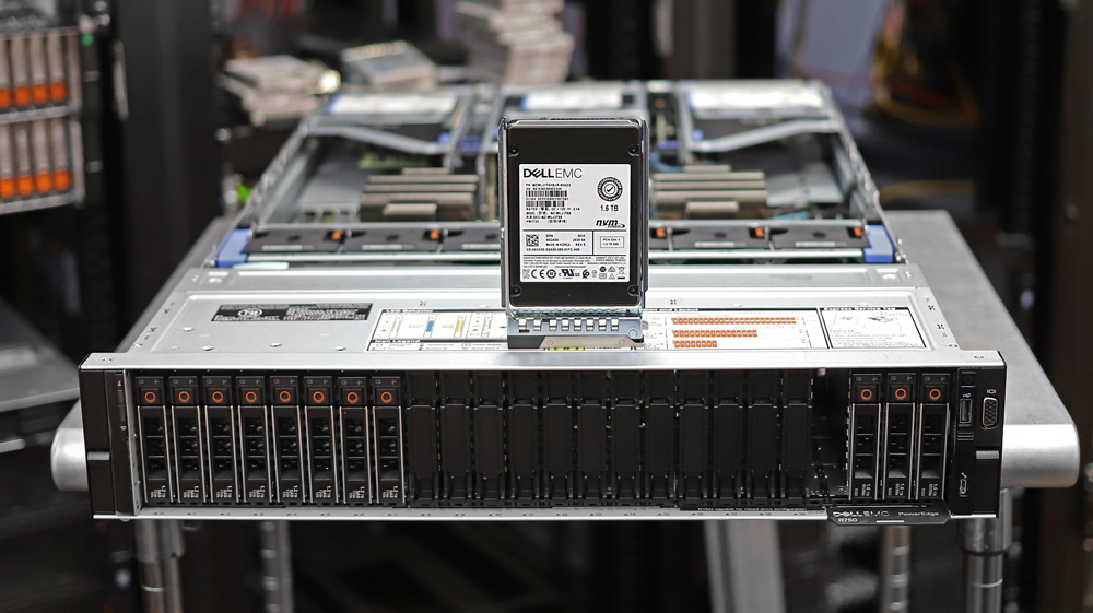 Review Dell EMC PowerEdge R750